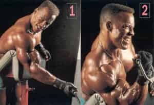 Preacher curl ai cavi